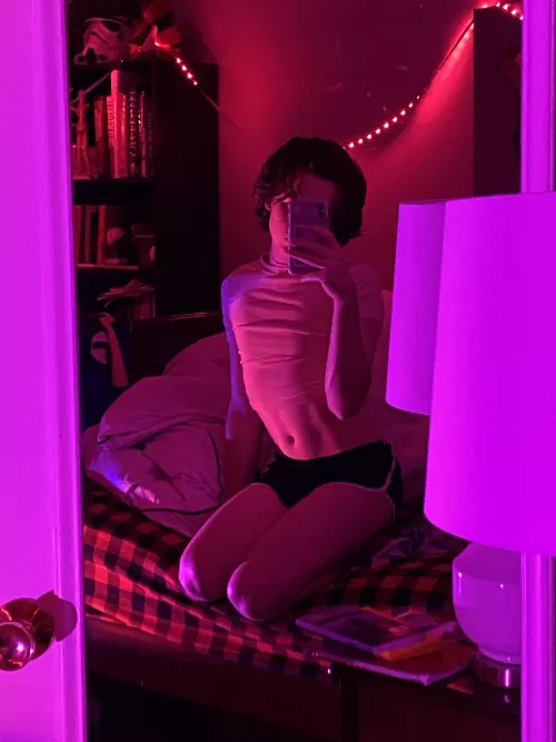 feeling pretty <3 by Sea-Ad-4824