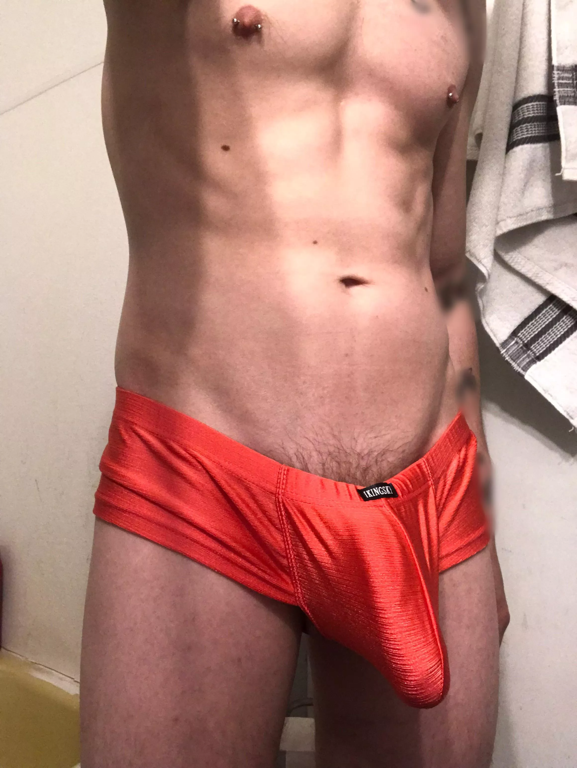 Feeling red today posted by Littlebi-twink