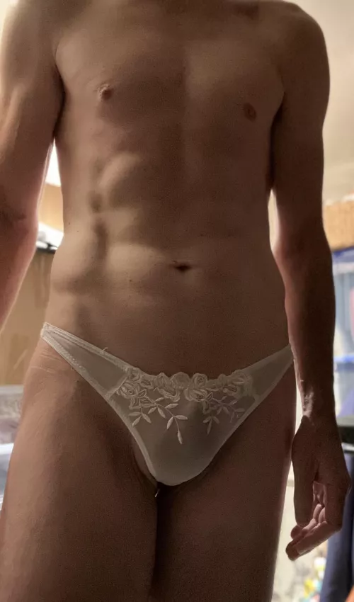 Feeling sexy by 40-20