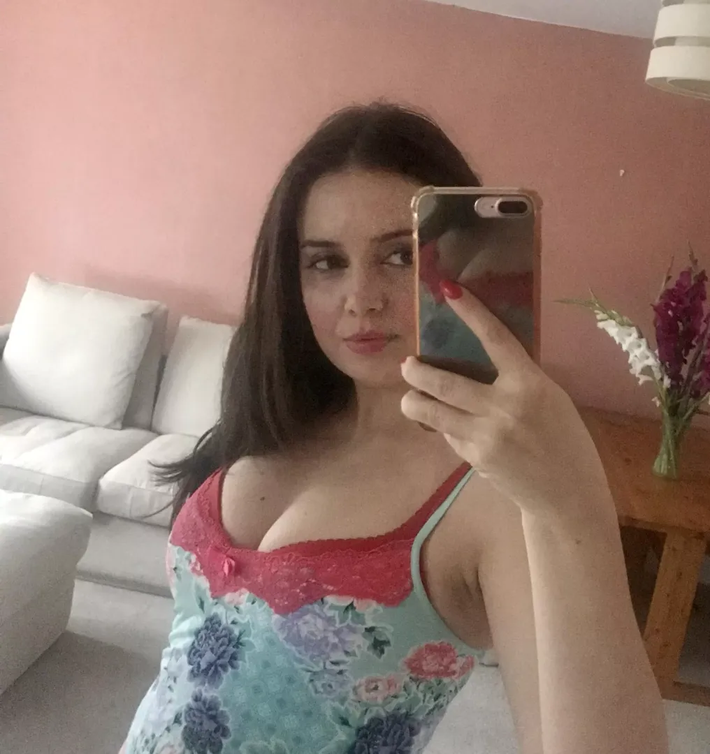 Feeling sexy posted by Ella_rosebaby