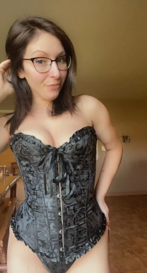 Feeling sexy by lilyrose_1988