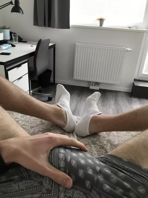 feeling squeezed by Just099