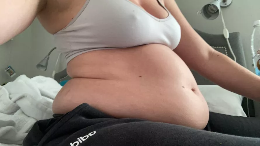 Feeling super thick 🐷 by Poptartbelly