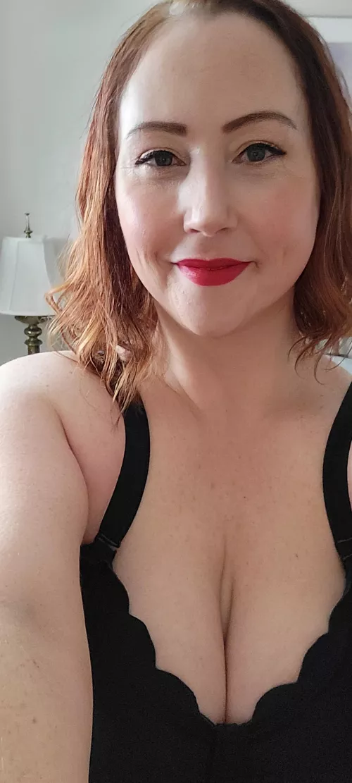 Feeling the love in this sub. Have a great weekend, everyone! by mellymac123