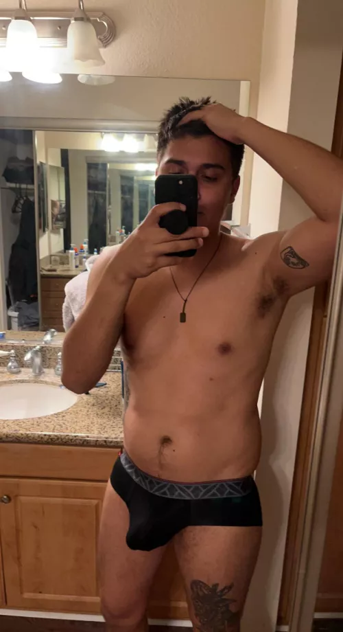 Feeling these briefs by Maize0