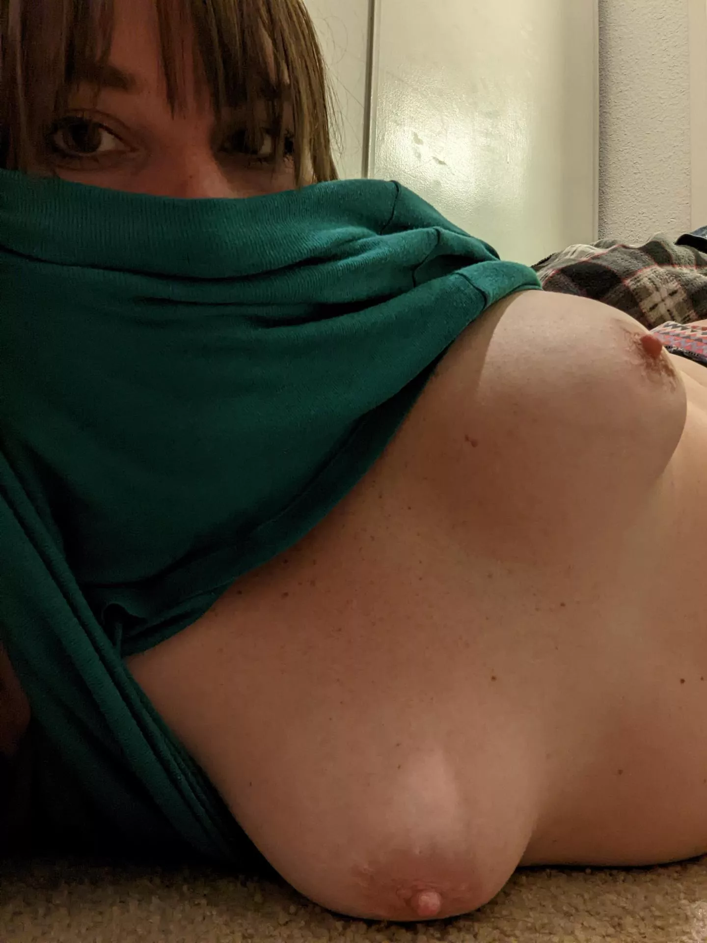 Feeling under the weather. Backing my ass into a growing bulge and having my tits squeezed is probably the most effective remedy... (f)(27) posted by bayarea_brunette
