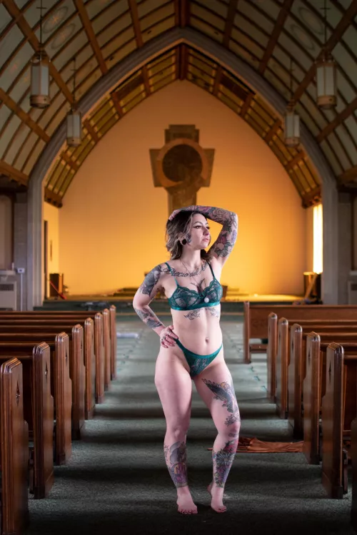 Feels good to shoot in abandoned places again. by Dorathe_xplorer