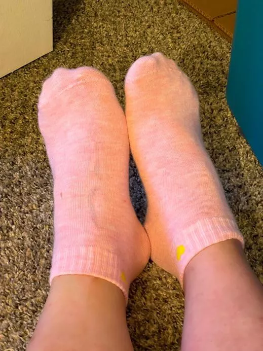 Feels like a pink day. 🥰 posted by KaraZander8