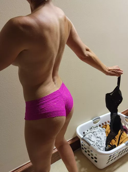 Feels so good to take this of[f] by bunnywithbenefits