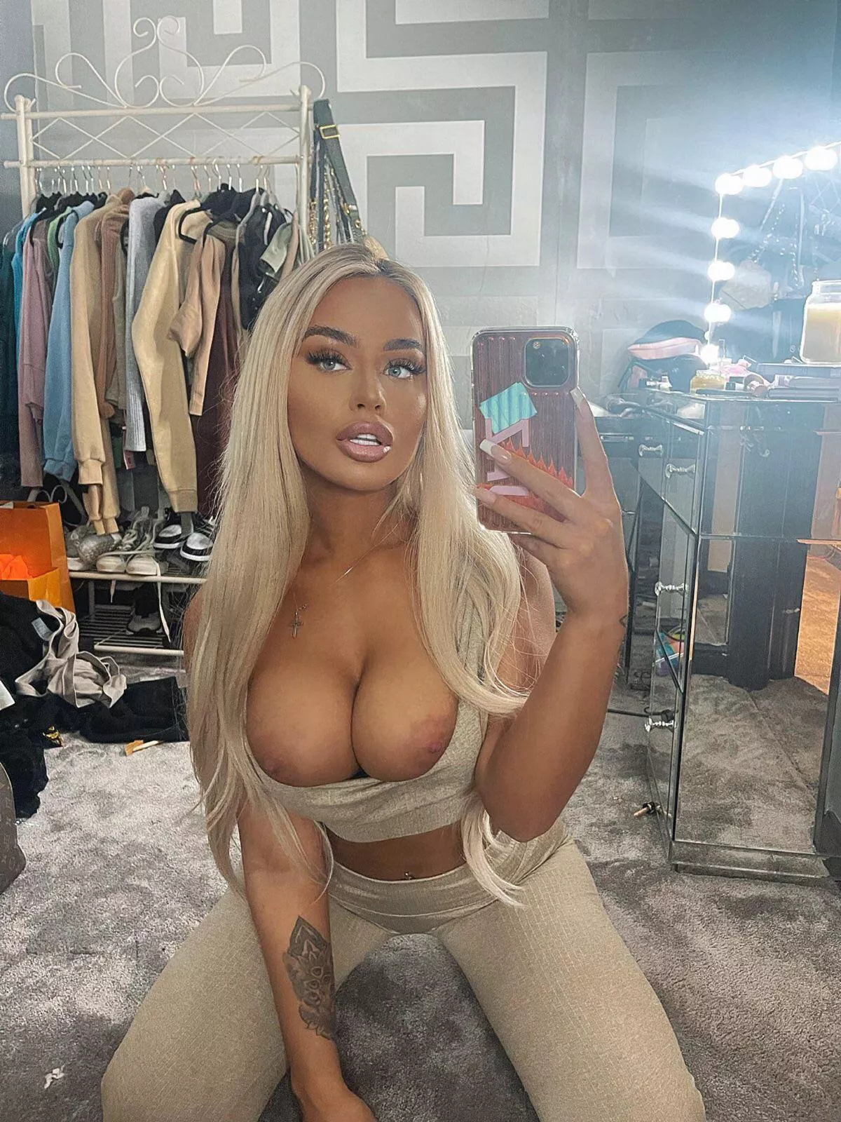 Fell out posted by Hornylad2000uk