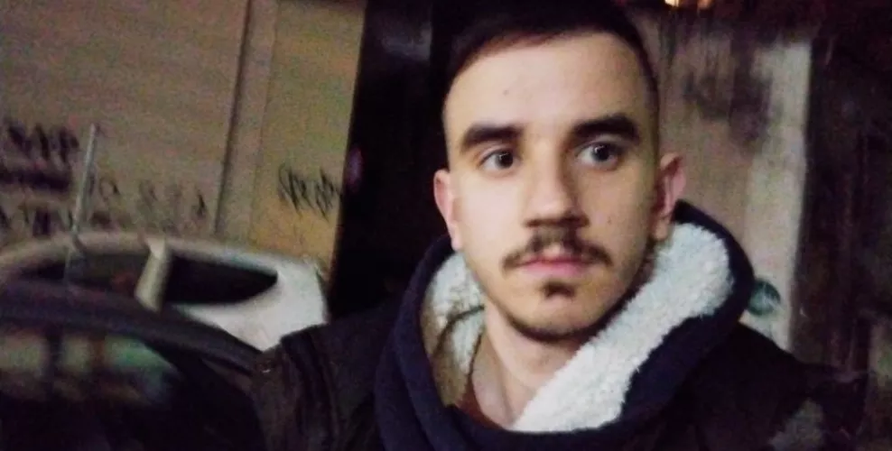 Felt beautiful! by Axaxou