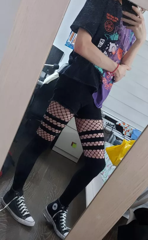 felt cute <3 any recommendations for tall thigh highs? by minty_sub