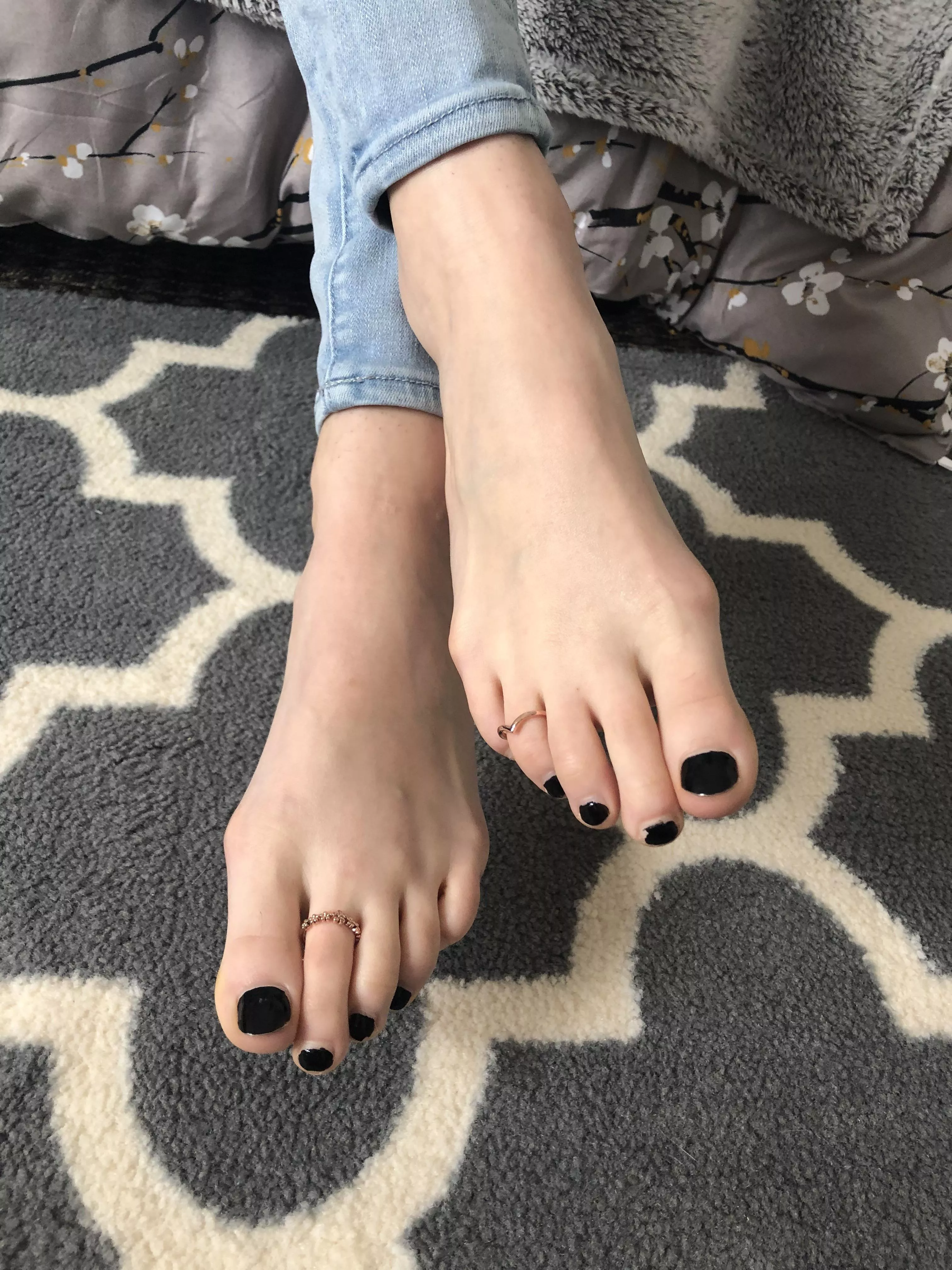 Felt cute 🥰 posted by Pinky__Please