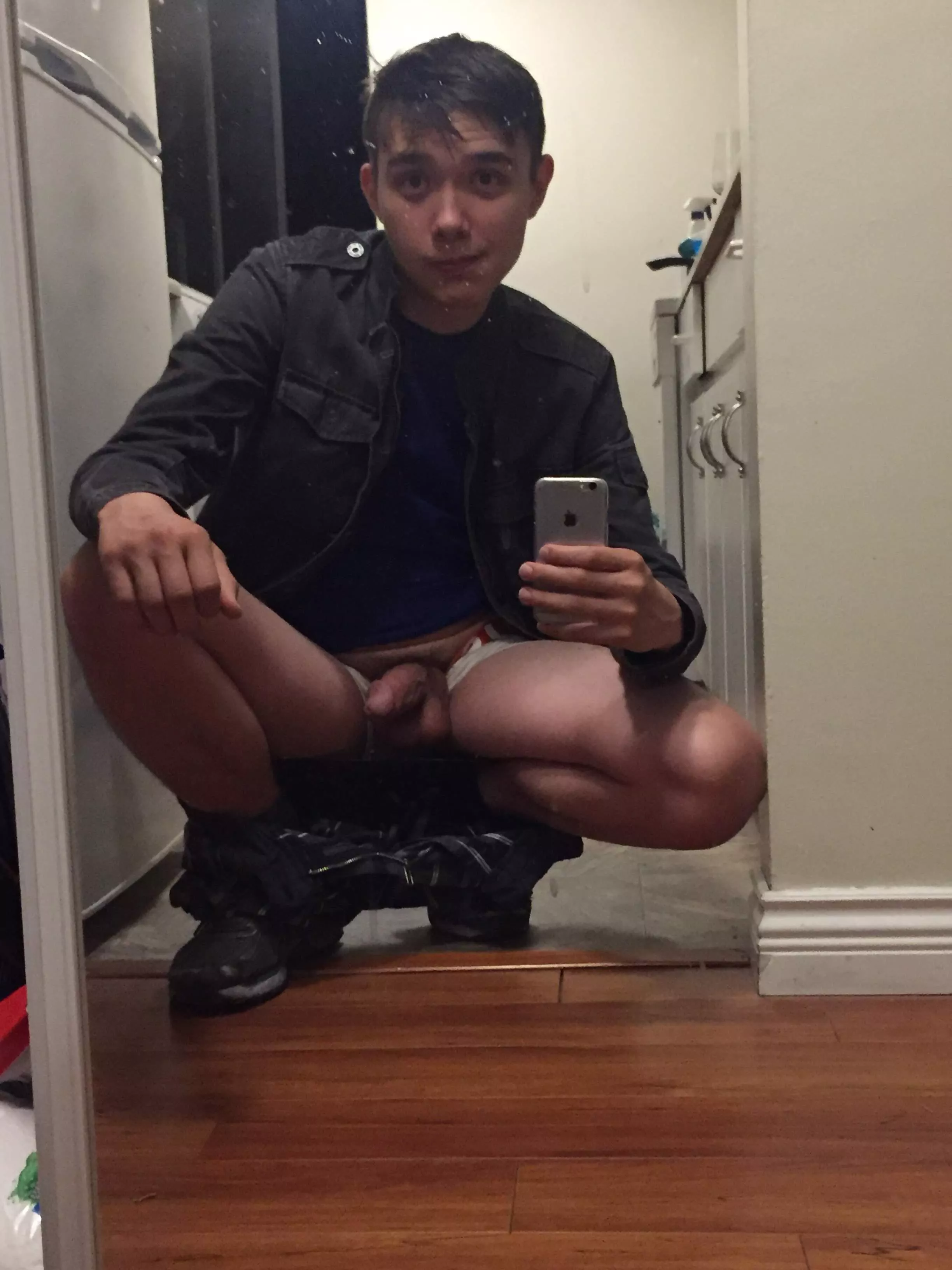 Felt cute in this pic 🥰 [23] posted by Jamesguy98