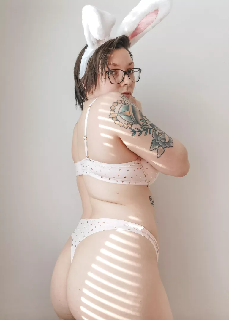 Felt cute like this 🐰💗 posted by NastyNita