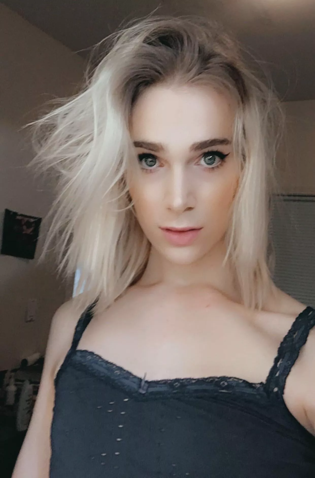 Felt cute might delete later 🙈 posted by CarmieQueenie