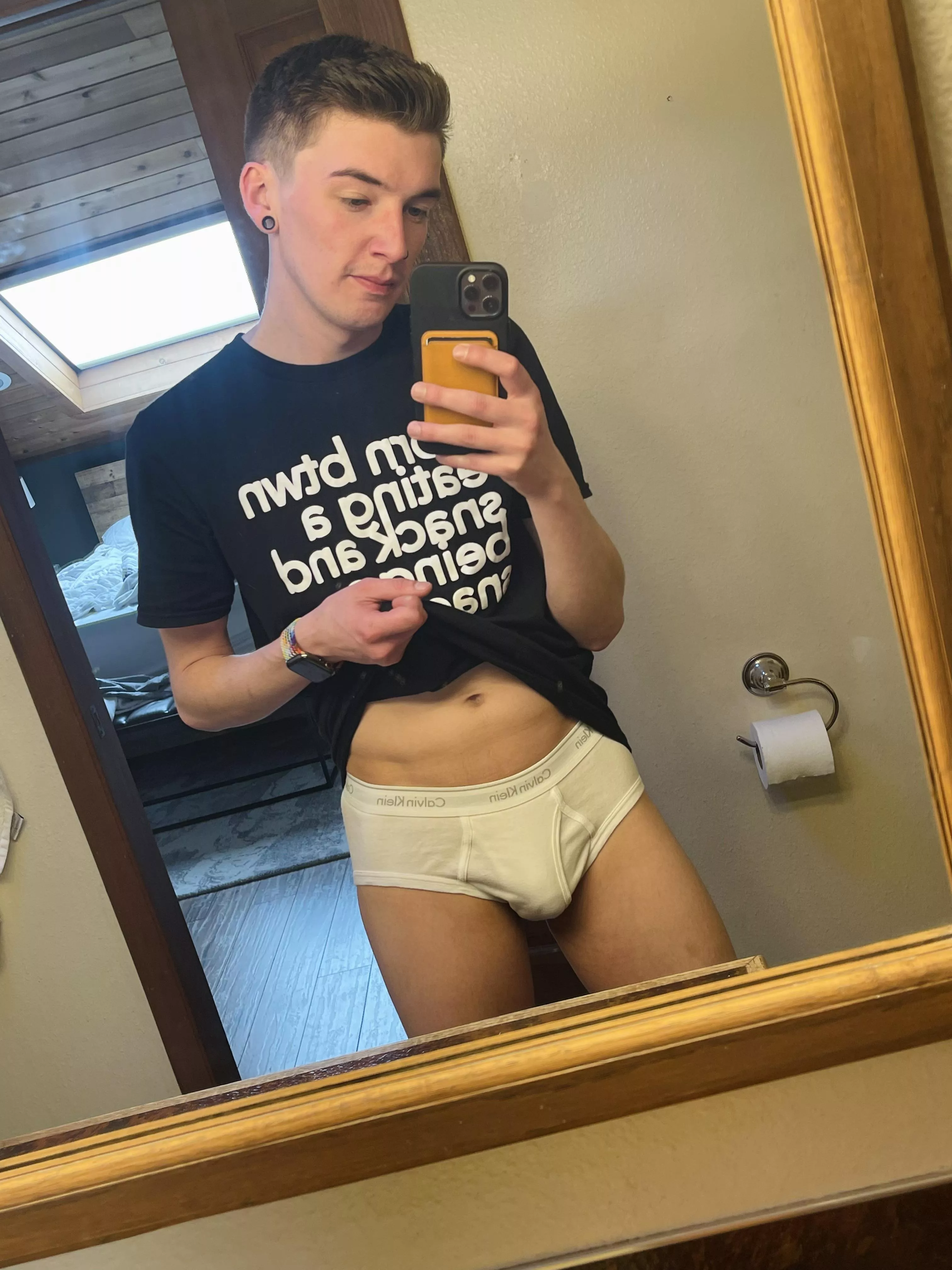 Felt cute, need dick 🍆😘😈 posted by Daneso_gay