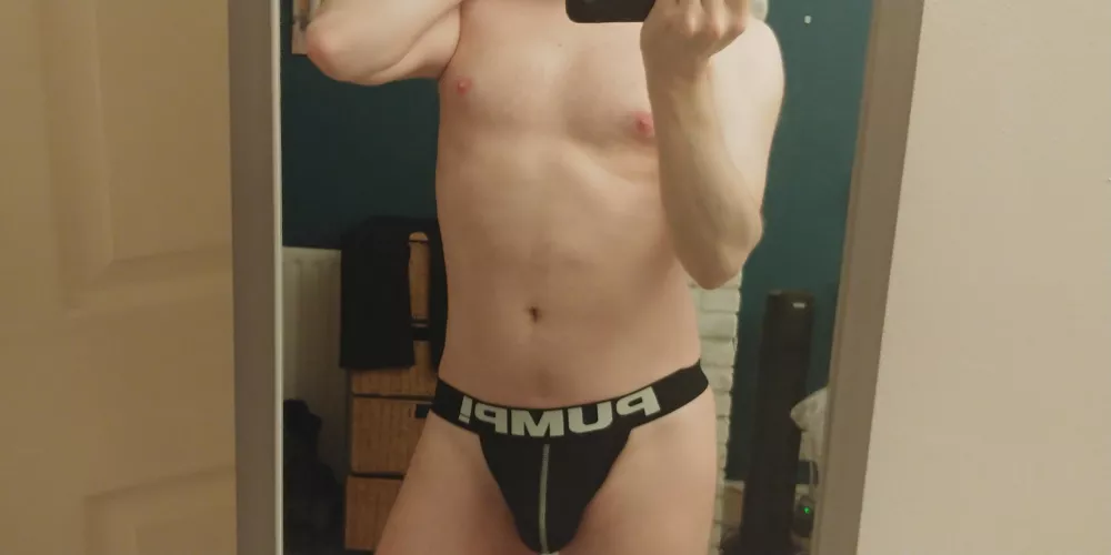 Felt cute today, what ya think? by GaymerThroAway