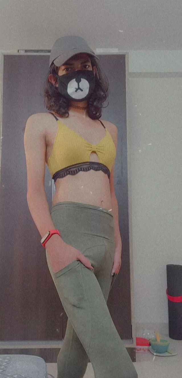 felt good in these leggings posted by skinnyfemboy95