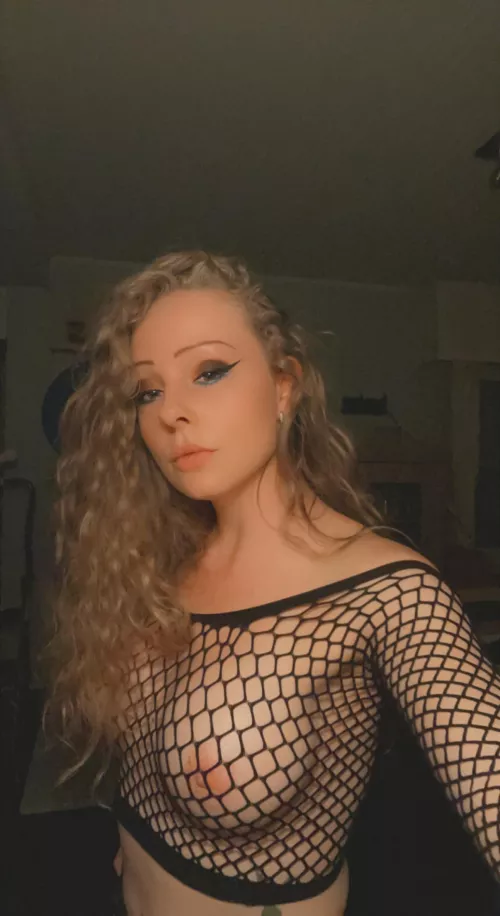 Felt hot in my new top. What do you think? by vintagelittlemoments