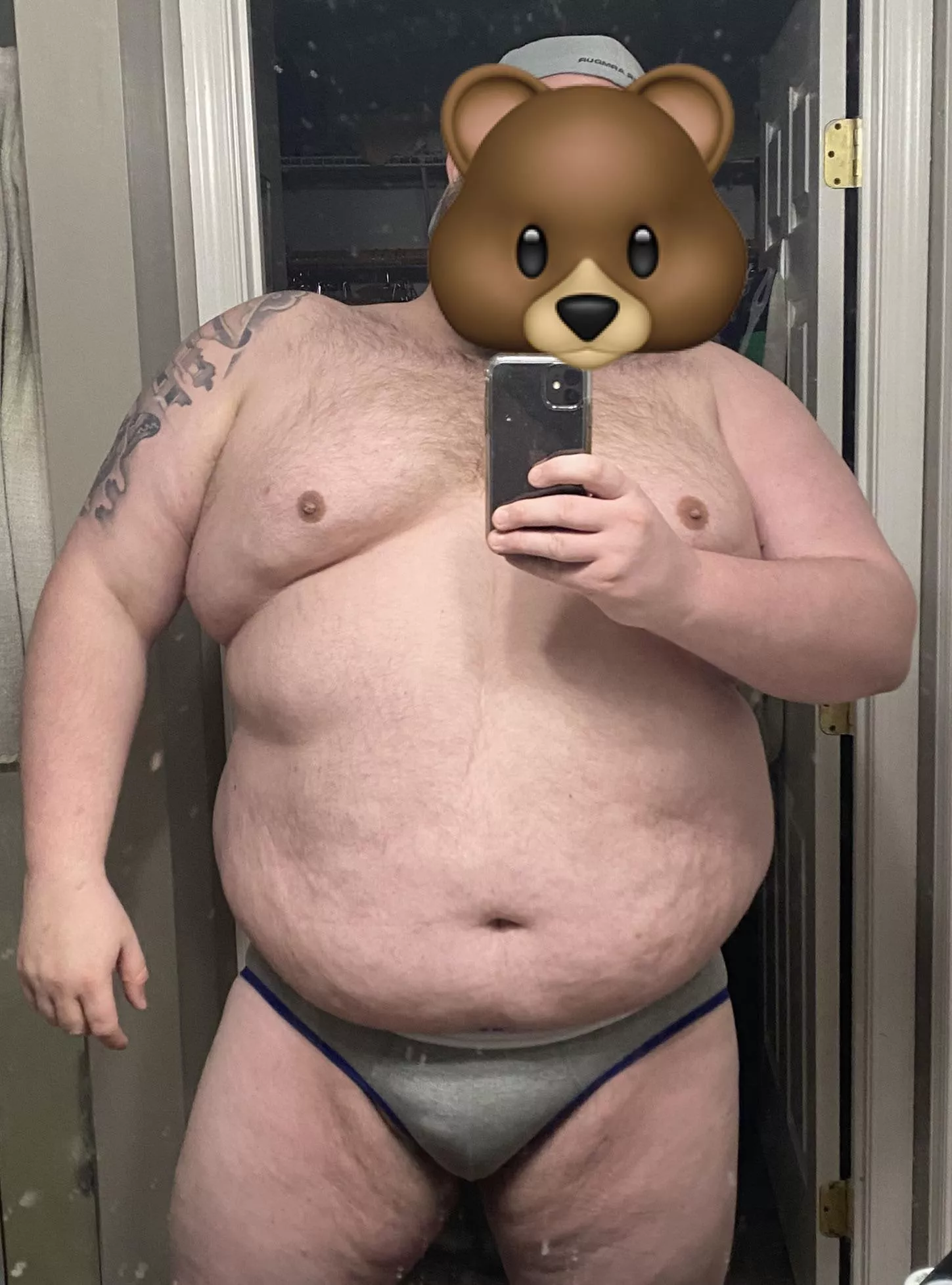 Felt like a briefs day 🐻🩲 posted by bear_flex