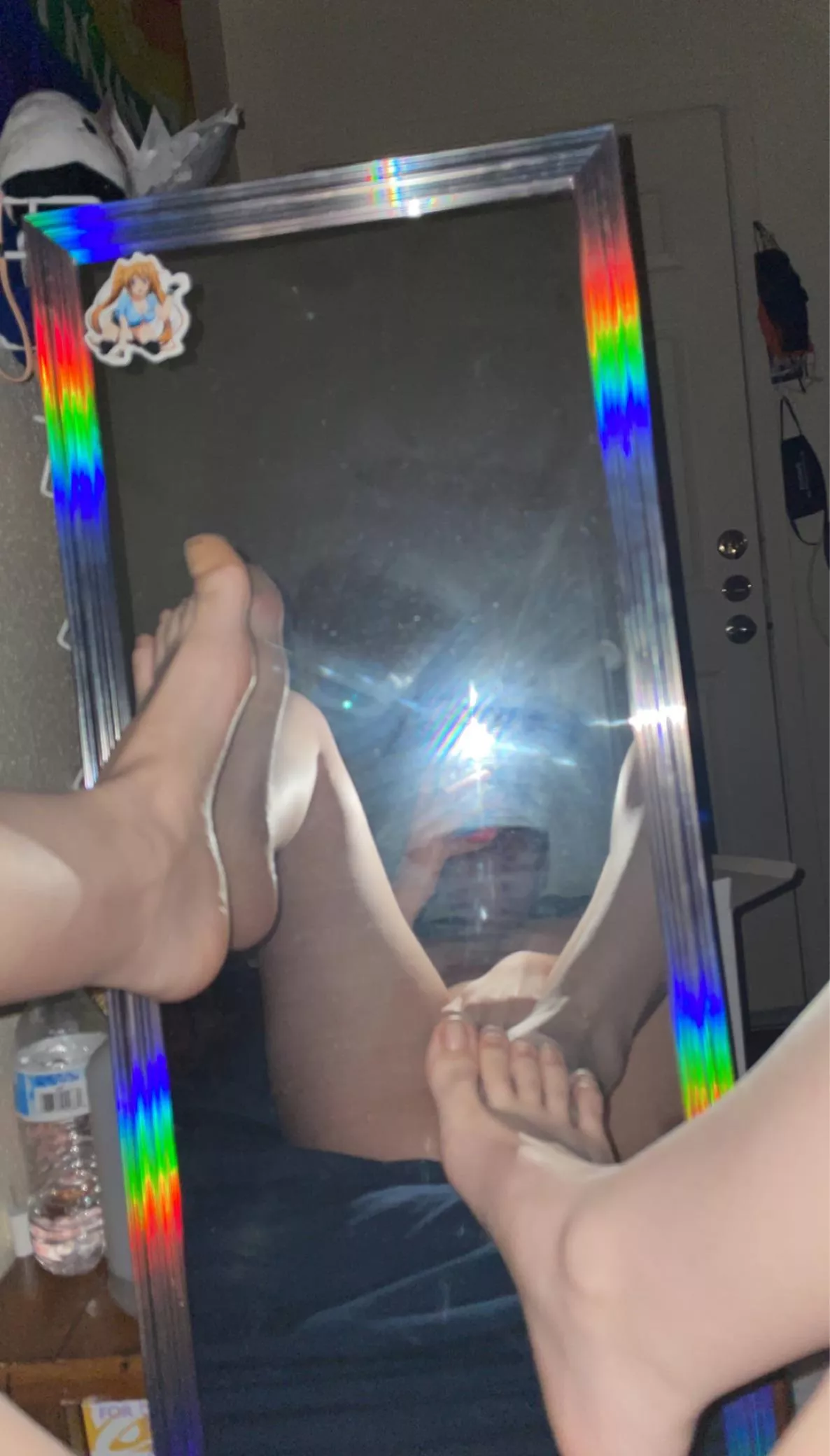 felt like showing off my feet 🥳💗 posted by rkbabydoll