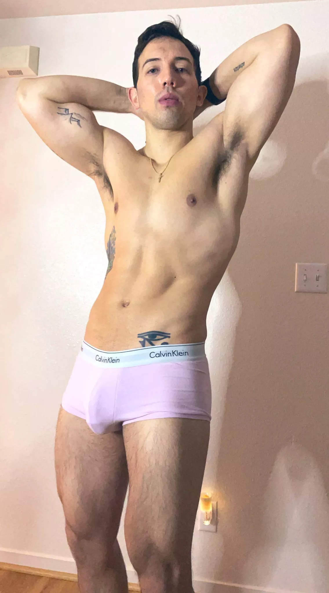 Felt like showing off😂 posted by wes_phil95