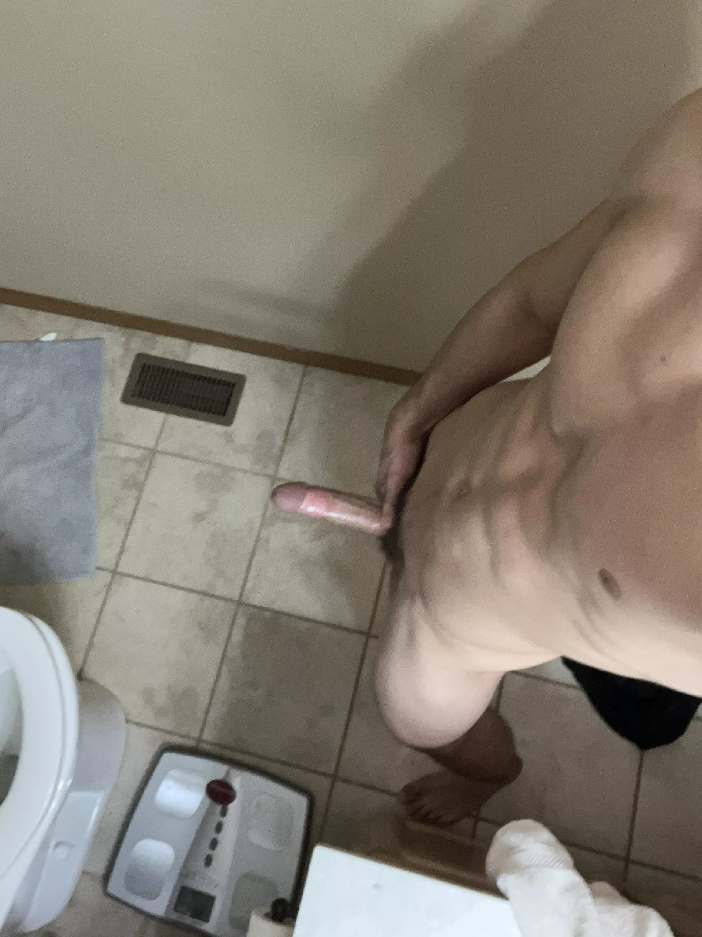 felt my abs looked good today posted by fitnessfreak2002