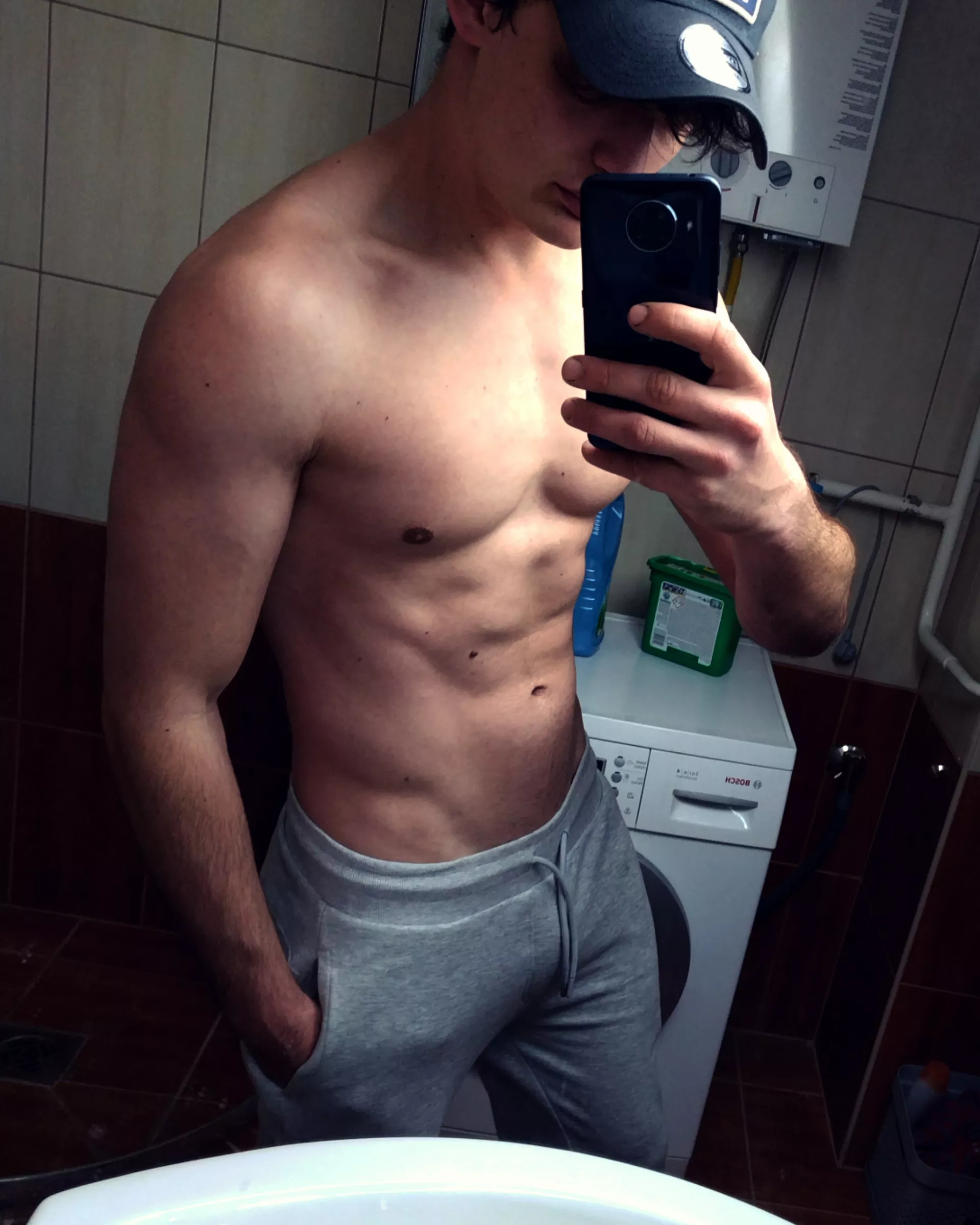 felt sexy 😇 posted by PromptThick