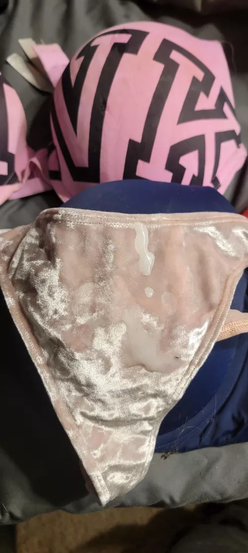 felt so good by impulsive001