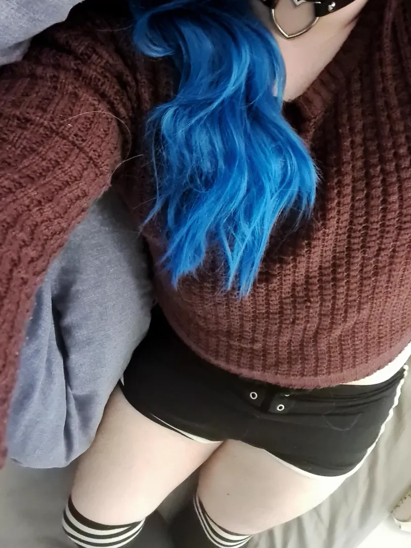 felt super comfy 😊 posted by 0MissAva0
