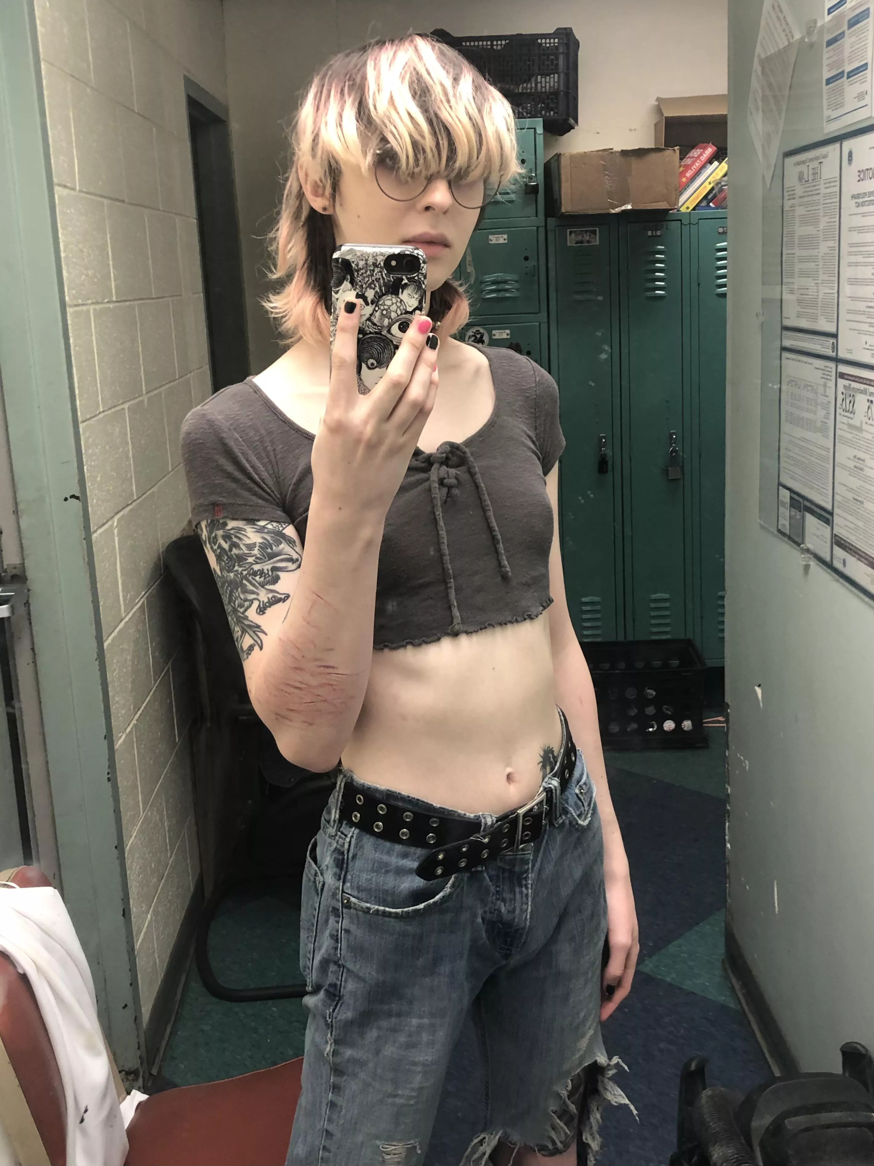 Felt too cute for my job’s crusty break room :p posted by whauwgwvw