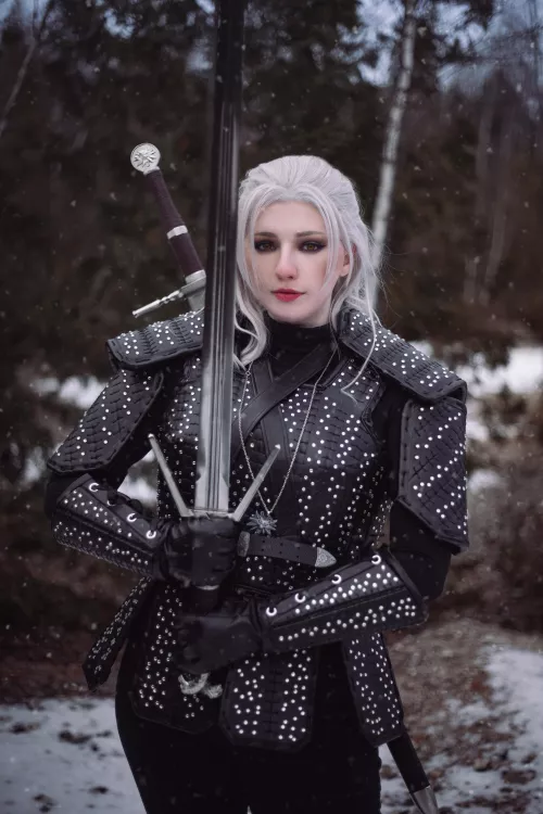 Female Geralt of Rivia by HJCosplay