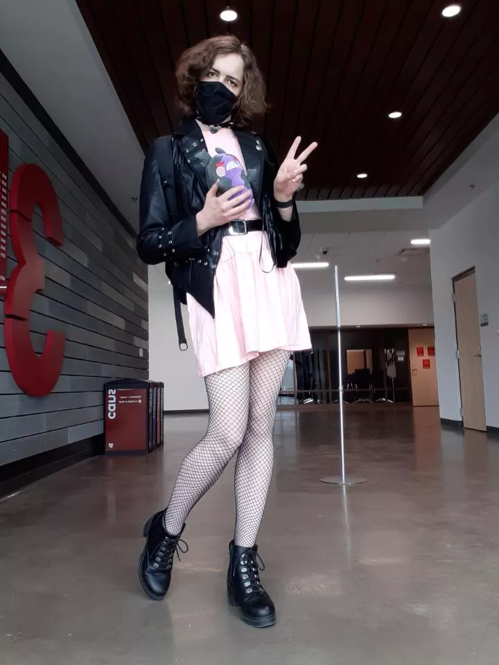 Femboy at school learning all of the things! posted by SparceNyx