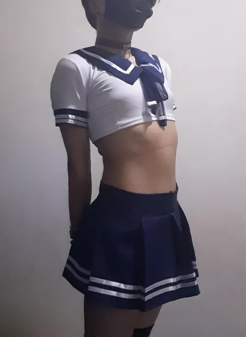 Femboy posture for friday >:3 by Gelouwu