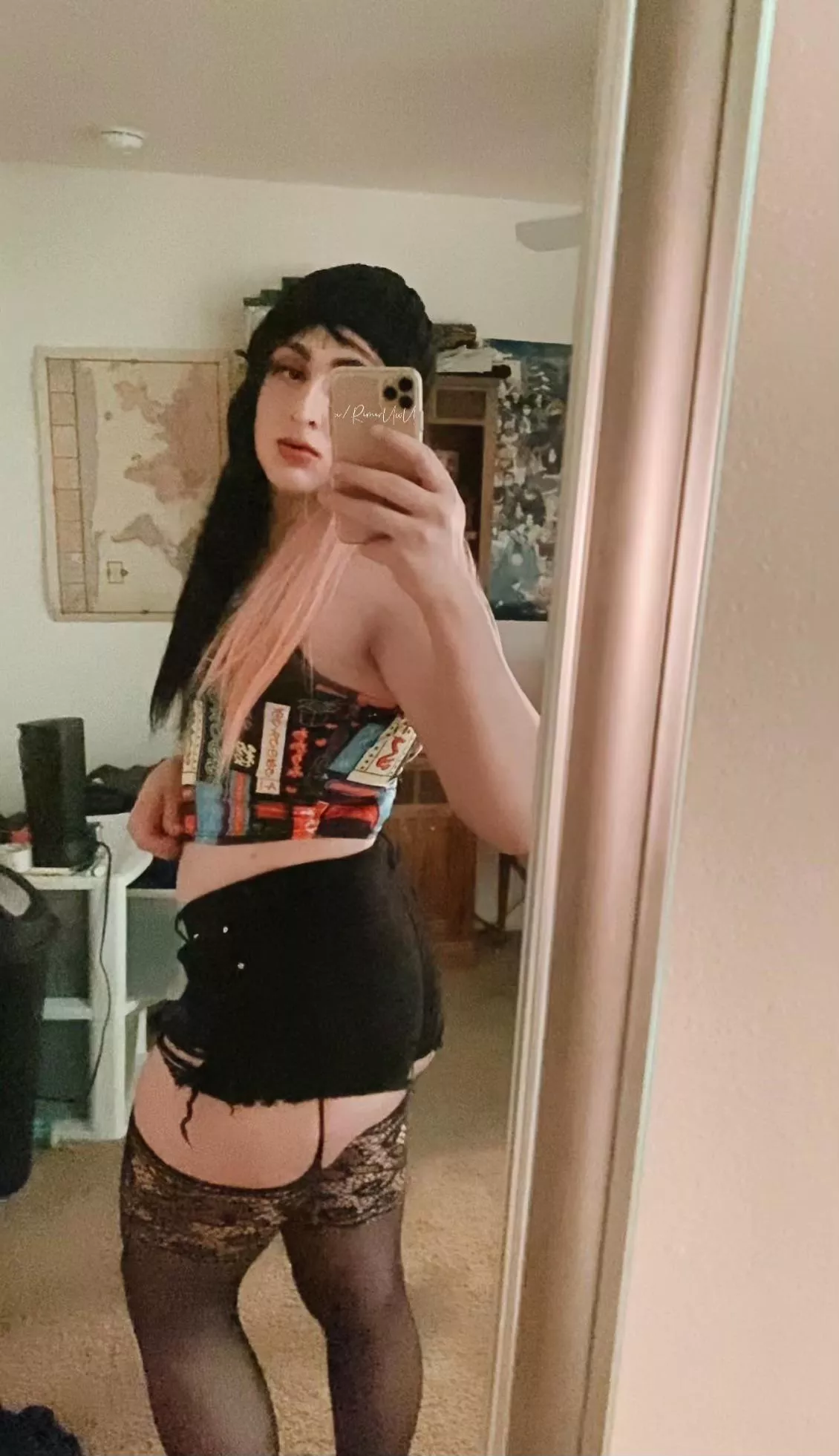 Feminine clothes are just superior. posted by RimirUwU