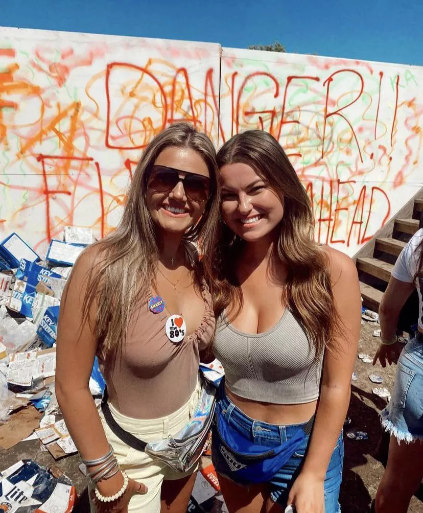 Festival Girls posted by sanntonio