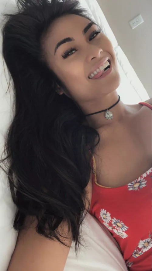 Filipino queen! by sunshinesinafans