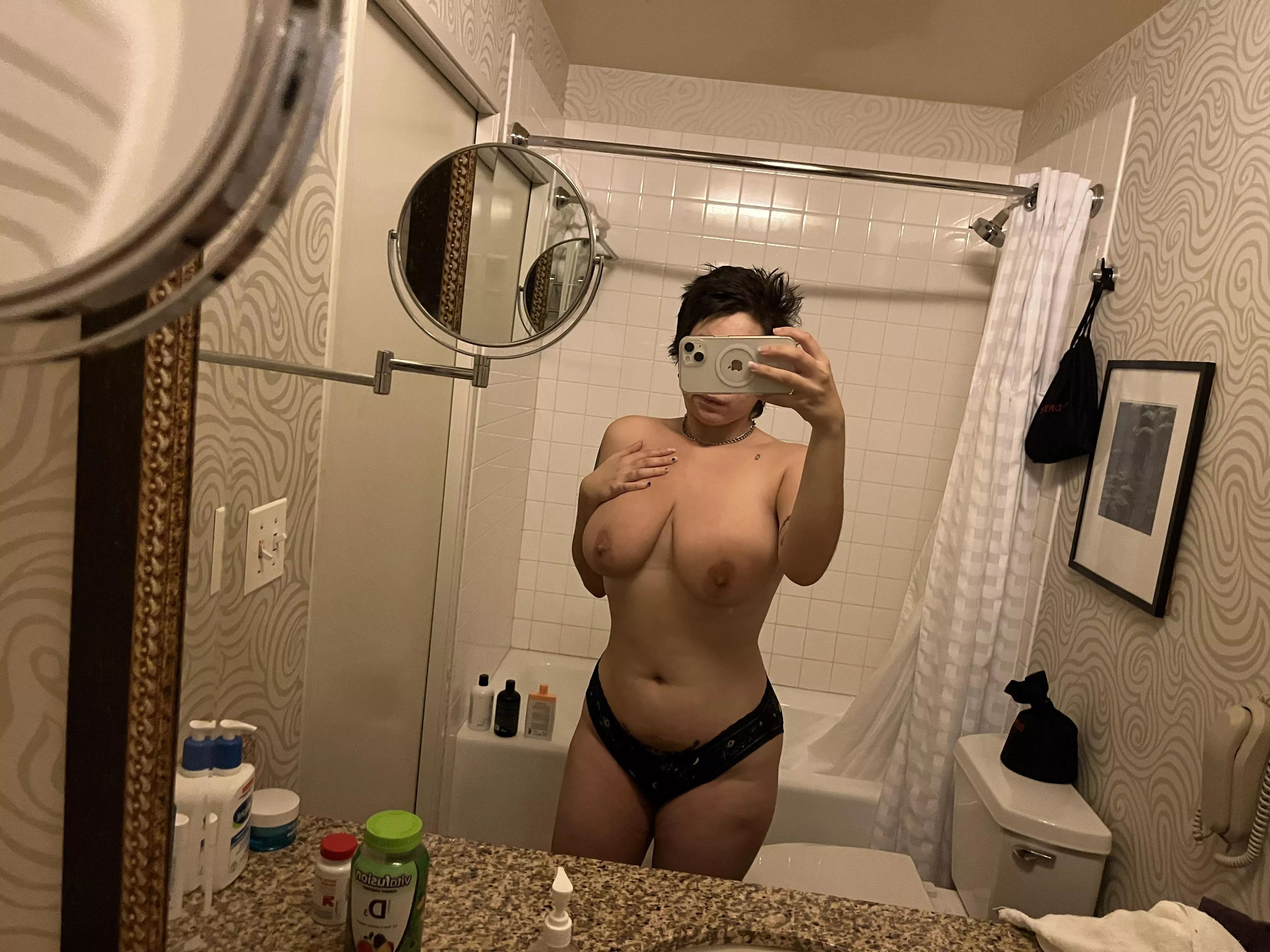 Fill me up posted by Pissbaby6666