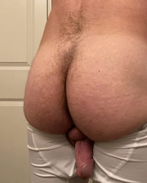 Fill me up? by YoungHungGuyOF