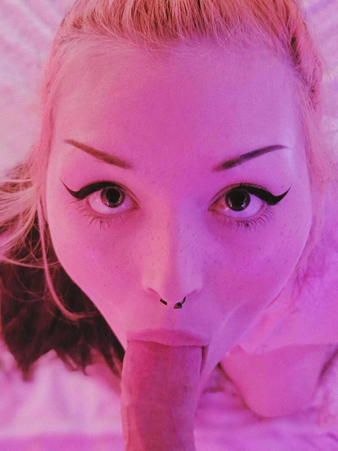 fill my throat posted by anita-bump