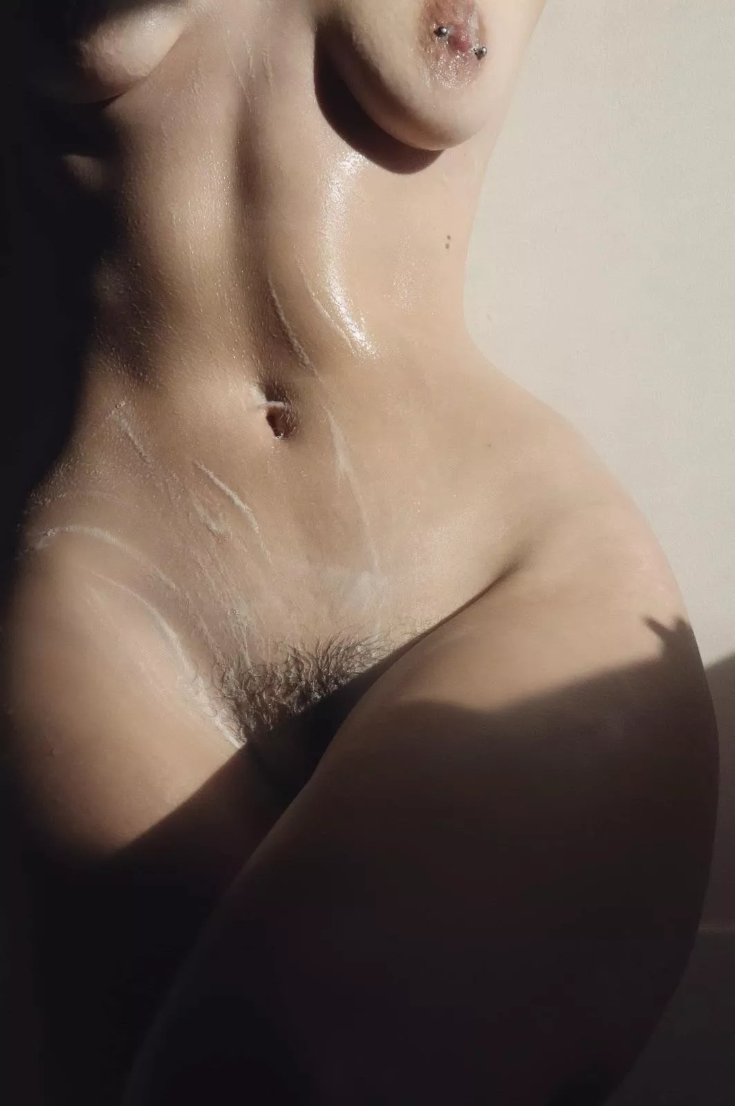 Finally found the confidence to embrace the bush 📸🌳 posted by ElauraLinn