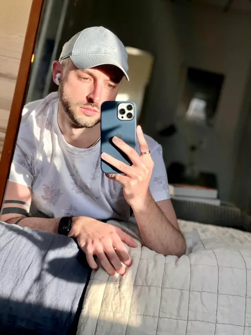 Finally getting around to my first post✌🏼Where we going tonight? by ADKSigma