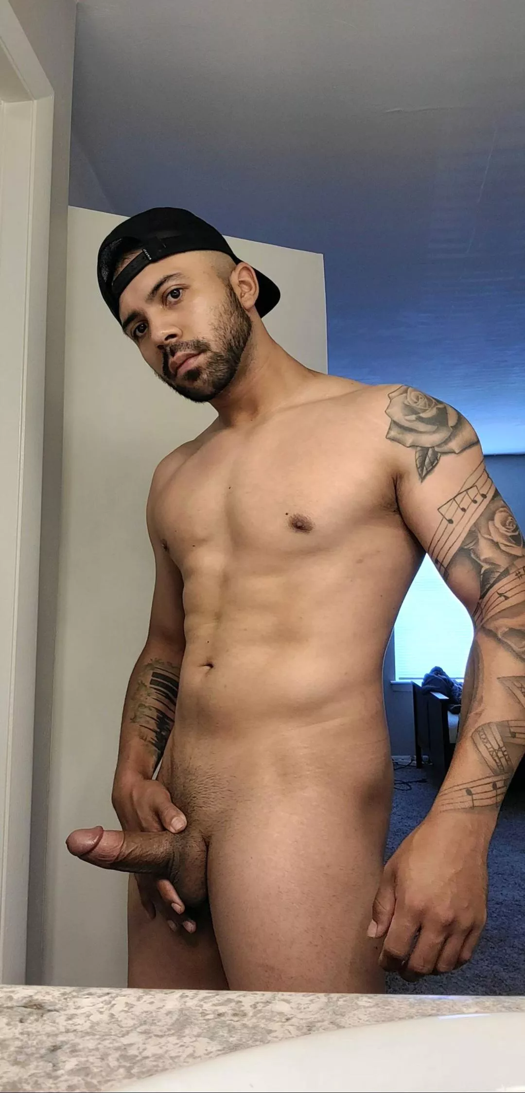 Finally growing out the beard. posted by Mrwanker91000019