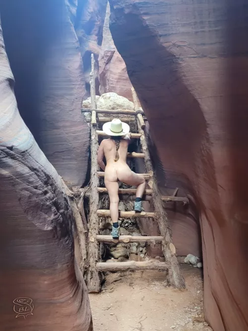 Finally made it back into Utah! 🙌🏼 by BareLeiaRose