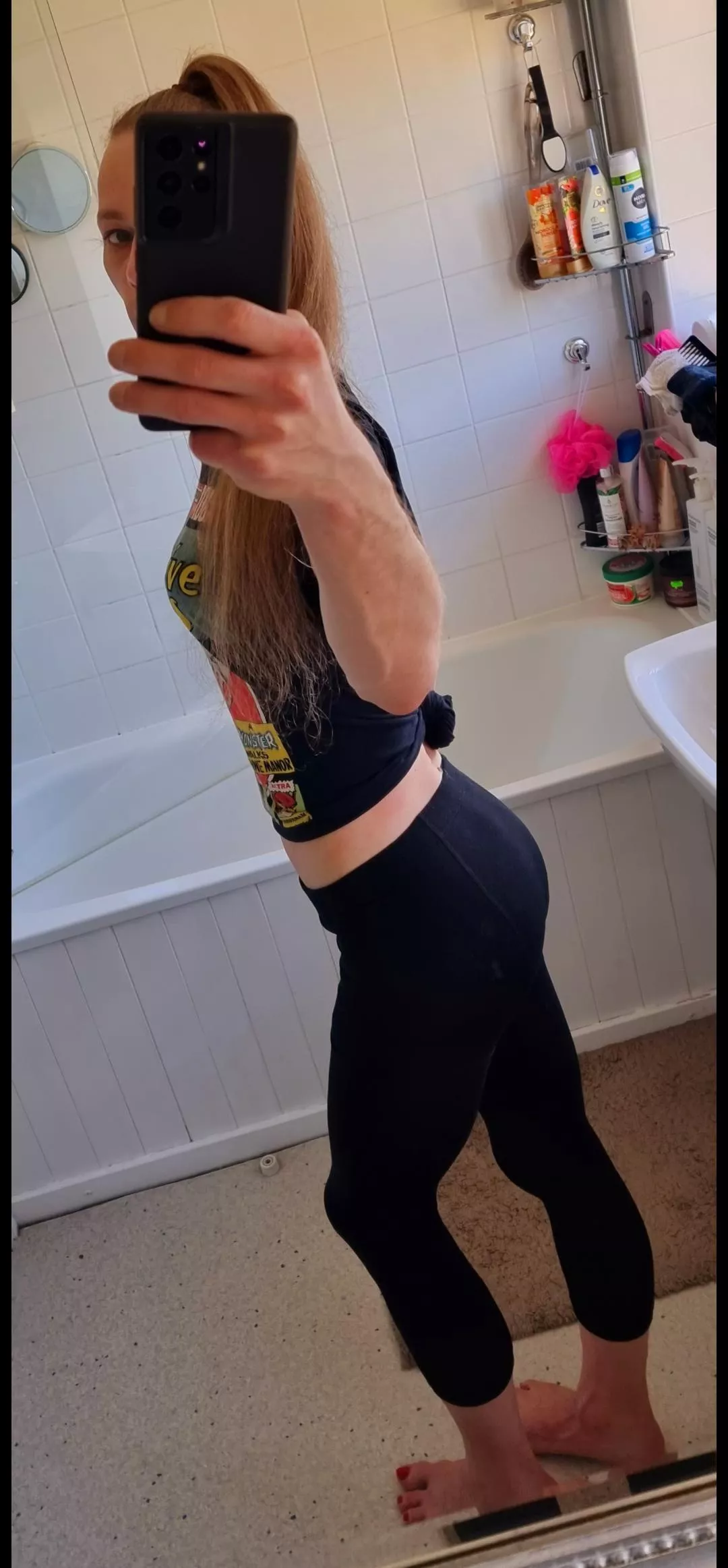 finally some sun in London, can get me curves out 😊 posted by pretend-boy