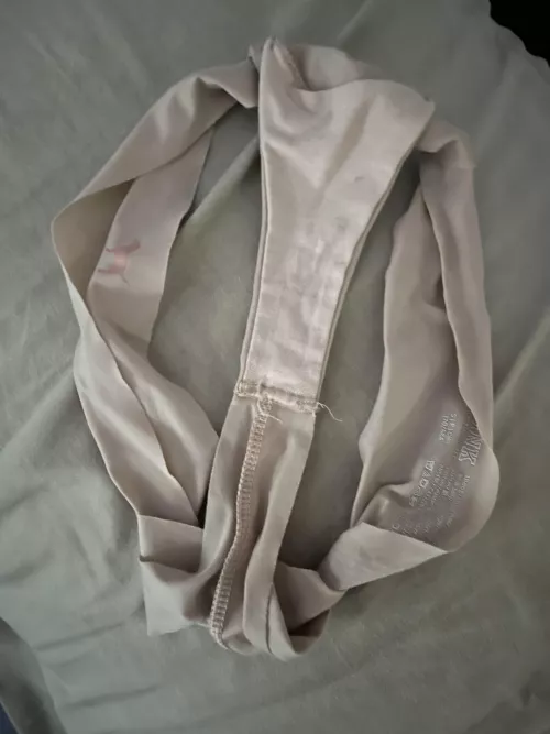 Finally told my gf about my fetish and she left these on my pillow (pms opened) by Loud-Philosophy-217