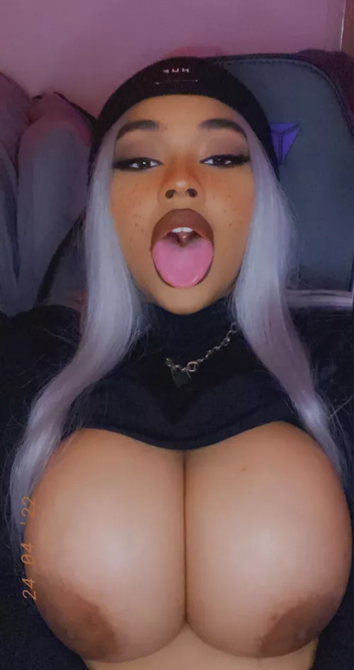 Finish him…blasian GF wins OC by Iris_black21