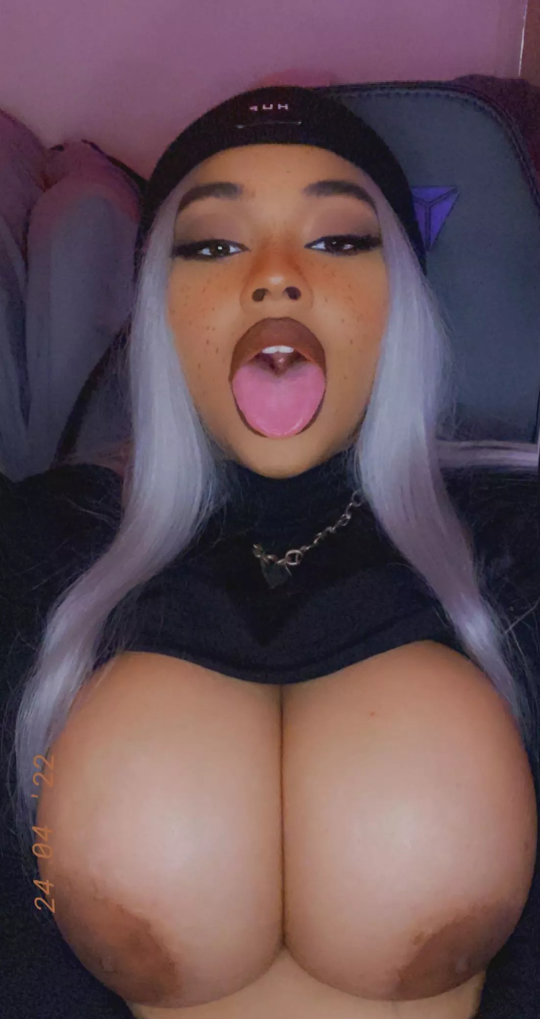 Finish him…blasian GF wins OC posted by Iris_black21