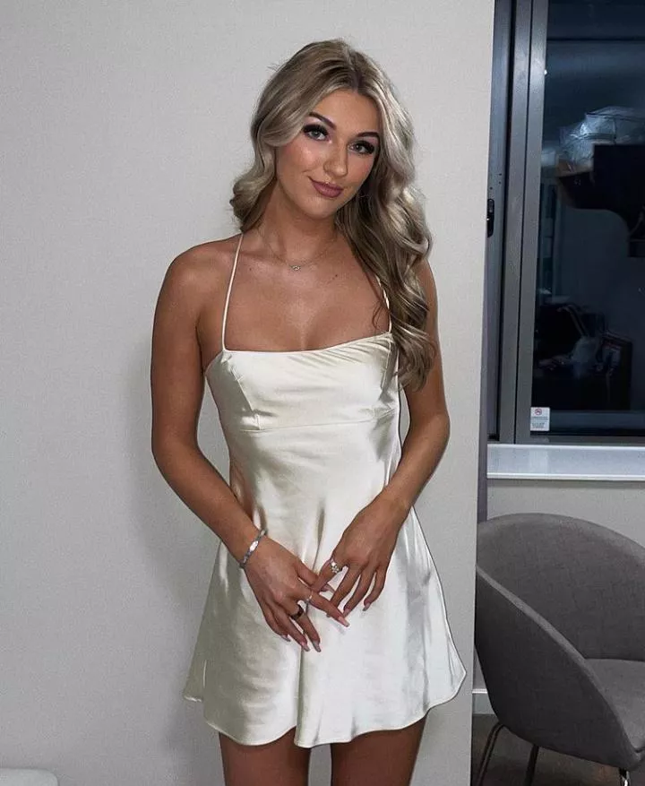 Fiona posted by corruptusextremis